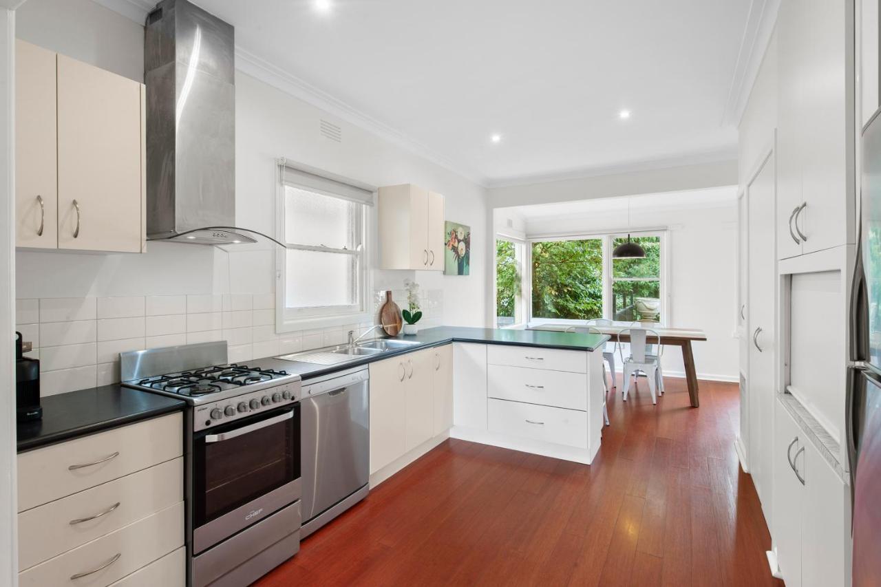 Villa Family Friendly, Sleeps 8, Big Backyard, Pet Friendly Ballarat Exterior foto